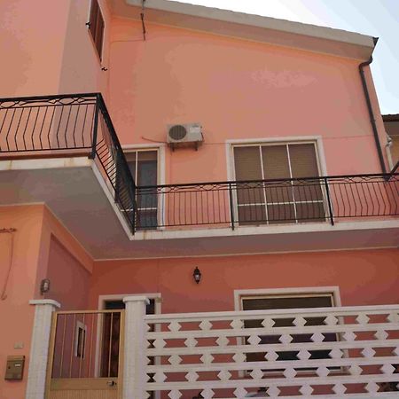 B&B Il Gabbiano SantʼAntìoco Екстериор снимка