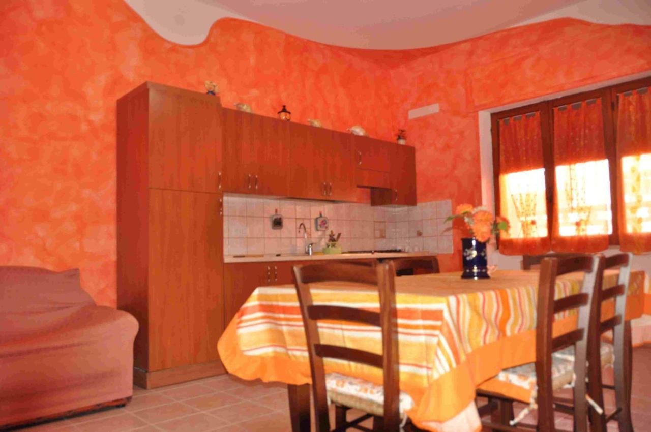 B&B Il Gabbiano SantʼAntìoco Екстериор снимка